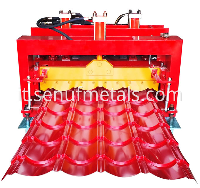 Glazed tile roofing plate roller machine1